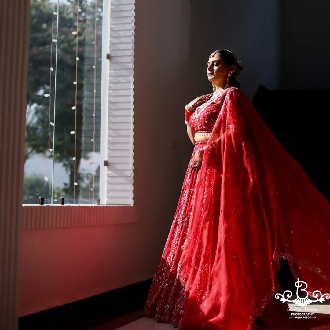Wrapped in love and draped in elegance, she blooms into the most beautiful version of herself.
In Frame: gargikalra @f9rajat
Captured by: @thebobbynarulaphotography
Cont. - 9460470806
------------------------------------------------------------------------
Make-up @sakshikalraartistry
#thebobbynarulaphotography #weddingphotography #weddingdress #weddinginspiration #weddinglehenga #weddingwear #bride #bridetobe #bridedress #bridemakeup #bridestyle #shaadijitters #candidphotography #bridestyle #trending #weddinggown #bridal #bridalwear #bridaljewellery
| Wedding Photographers | Best wedding Photographer in Delhi NCR | Wedding Photography at affordable prices | Viral Wedding Photos | Bridal look | Bridal Wear | Bridal Outfit | Bride to be | Wedding inspiration | Wedding Photography ideas
------------------------------------------------------------------------
FOR ENQUIRIES RELATED TO WEDDING or EVENTS PHOTOGRAPHY, PLEASE REACH US OUT @9460470806 or DM US @thebobbynarulaphotography