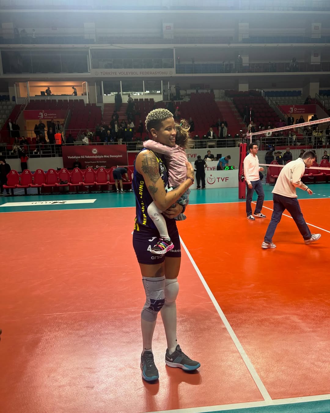 Her dream came true! Thank you @abreusmelisavargas 🤍