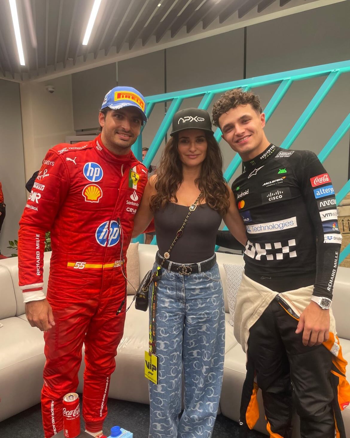 Felicidades @carlossainz55 @landonorris #f1 Congratulations!!
