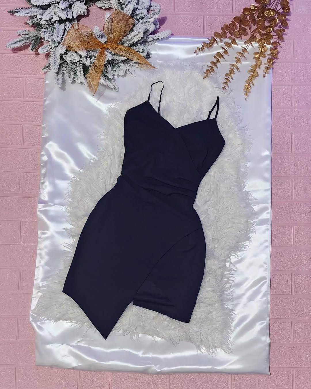 Vestido azul oscuro talla "S" L350
(Stretch)