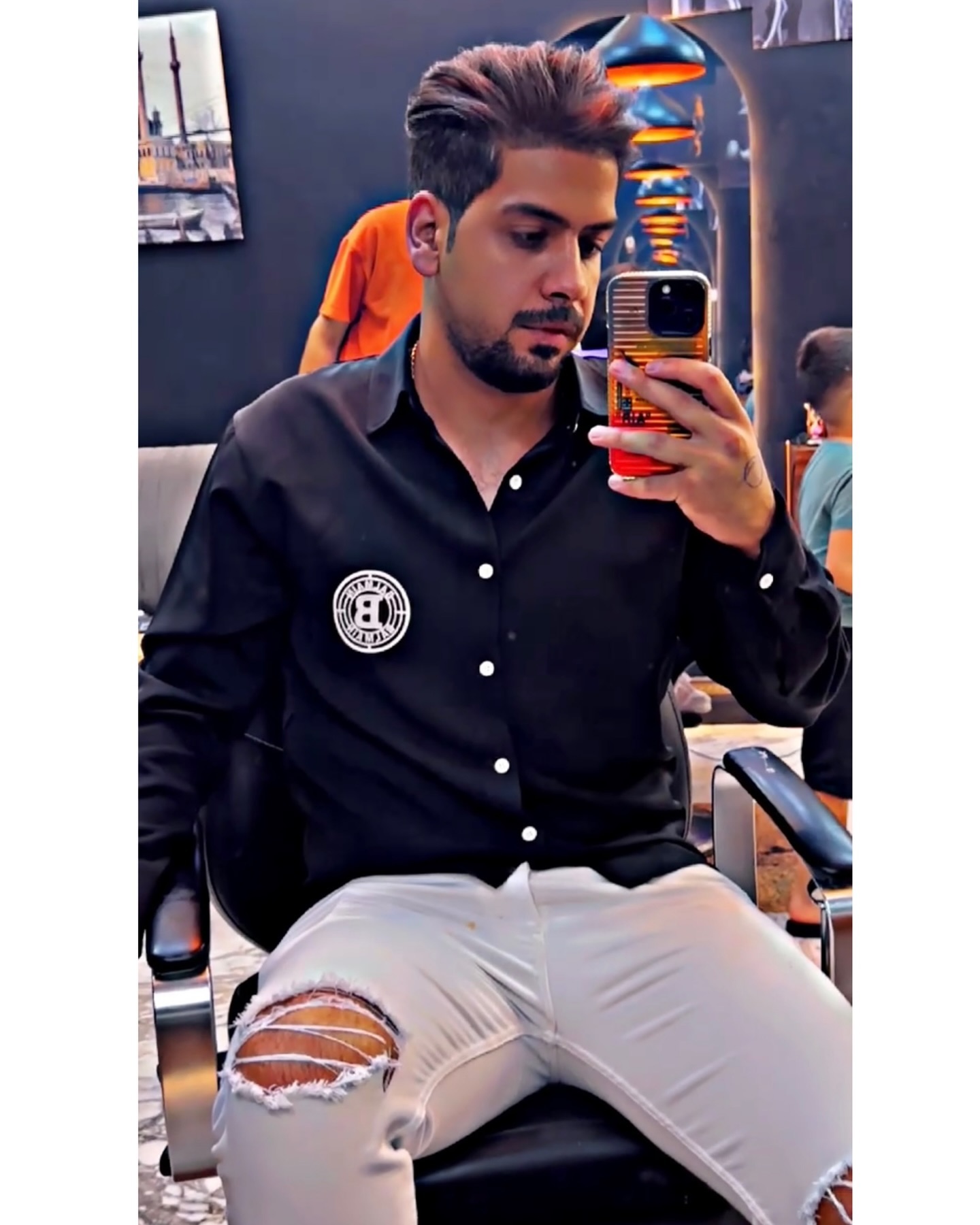 " الأيام الصعبة حتمية على الجميع،
لا تبرروا أخطاءكم بها “