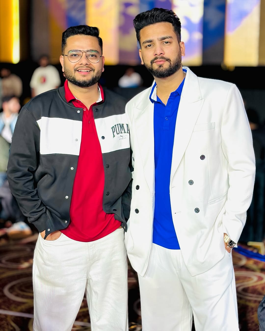 Surround yourself with people who inspire, motivate, and bring out the best in you. Grateful for moments like these with individuals who share the same drive and energy to create something extraordinary. Whether it’s about celebrating milestones, discussing ideas, or just enjoying the journey, it’s always better when you have great company by your side. Here’s to making memories, chasing dreams, and staying true to who we are! @elvish_yadav ❤️ #elvishyadav #elvisharmy #bigboss #rajatdalal