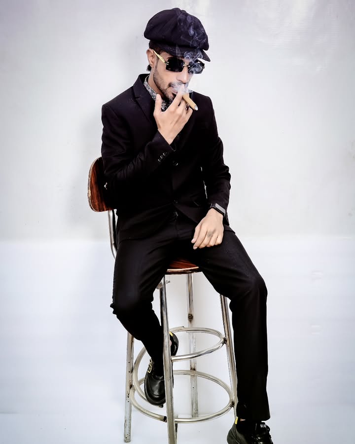 MEN'S FASHION
#fashionblogger #viral #bhfyp #me #explorepage #travel #explore #followme #selfie #ootd #instalike #fashionstyle #followforfollowback #trending #modellife #music #portraitphotography #actor #actress #likes #moda #india #life #artist #fashionmodel #modelshoot #instafashion #hot #fashionista #models