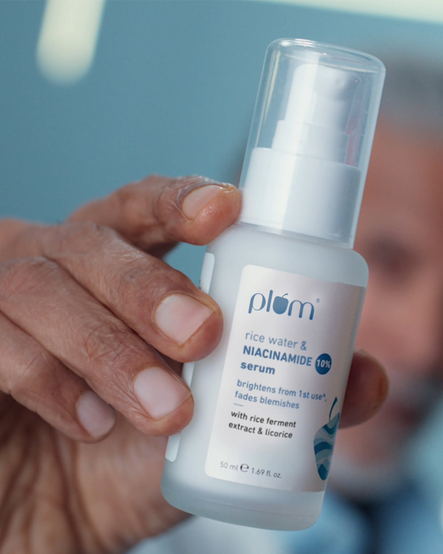 SPOTTED: Just one hard worker holding another. 👊
(something new, guess who, fitness, skincare, workout, chemistry, plum, plum goodness, hair care, secret, explore page, for you page, who is this, trending, trend, serum, niacinamide serum, bright skin, skincare for beginners, skincare must-have)
