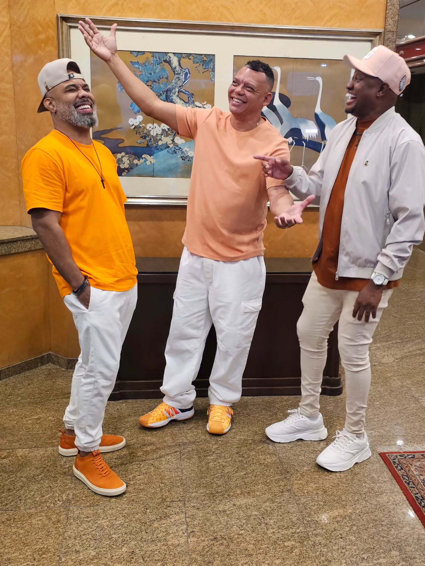 Hoje é dia de rolé em sampa! 🎶 🧡